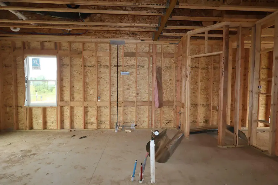 1011 Dawsons Drive, Hebron, OH 43025 - #2