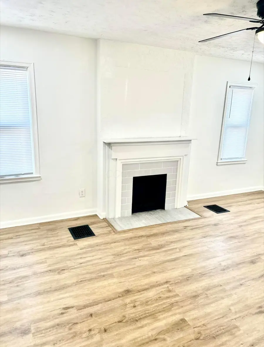 1352 E 20th Avenue, Columbus, OH 43211 - #3