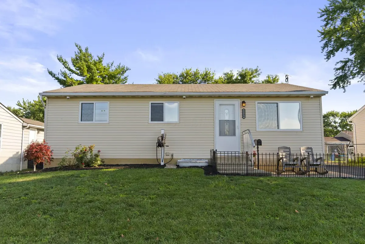 3556 Arnsby Road, Columbus, OH 43232 - #1