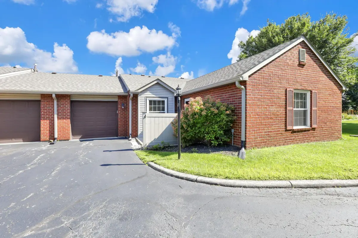 1164 Waterbury Court, Lancaster, OH 43130 - #1