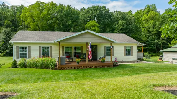 37283 Price Road, Logan, OH 43138