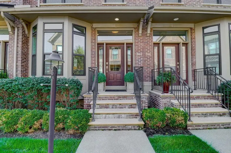 866 Pullman Way, Grandview Heights, OH 43212 - #3