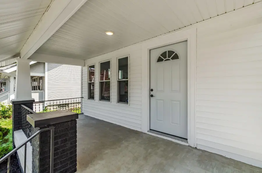 892 Heyl Avenue, Columbus, OH 43206 - #3