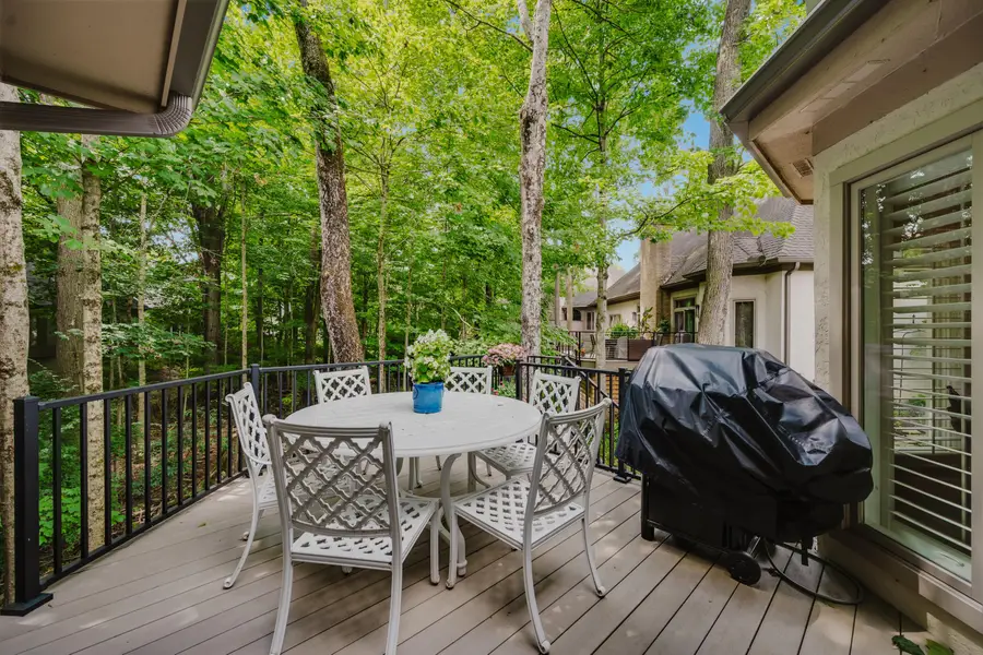 4245 Westleton Court, Columbus, OH 43221 - #3