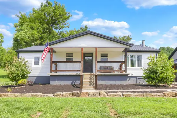 16361 Pinewood Trail Road Ne, Newark, OH 43055