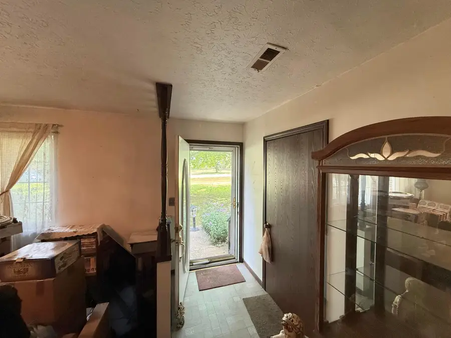7701 Witherspoon Drive Ne, Baltimore, OH 43105 - #3
