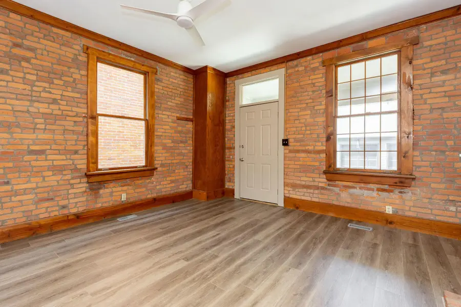 279-281 E Beck Street, Columbus, OH 43206 - #2