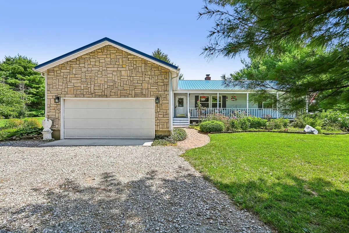8089 York Road Sw, Pataskala, OH 43062 - #1