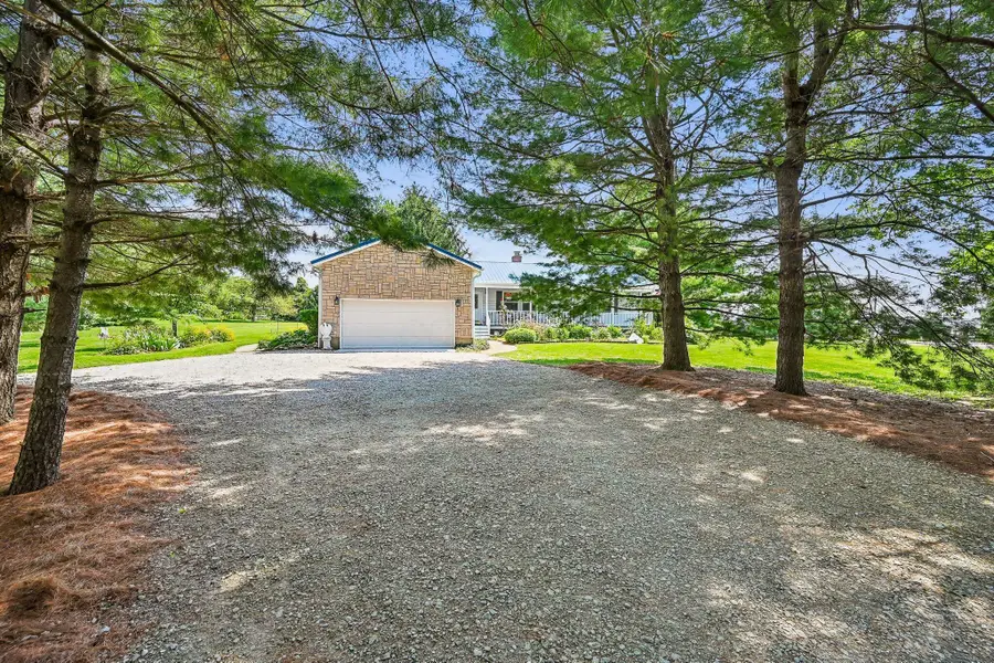 8089 York Road Sw, Pataskala, OH 43062 - #2