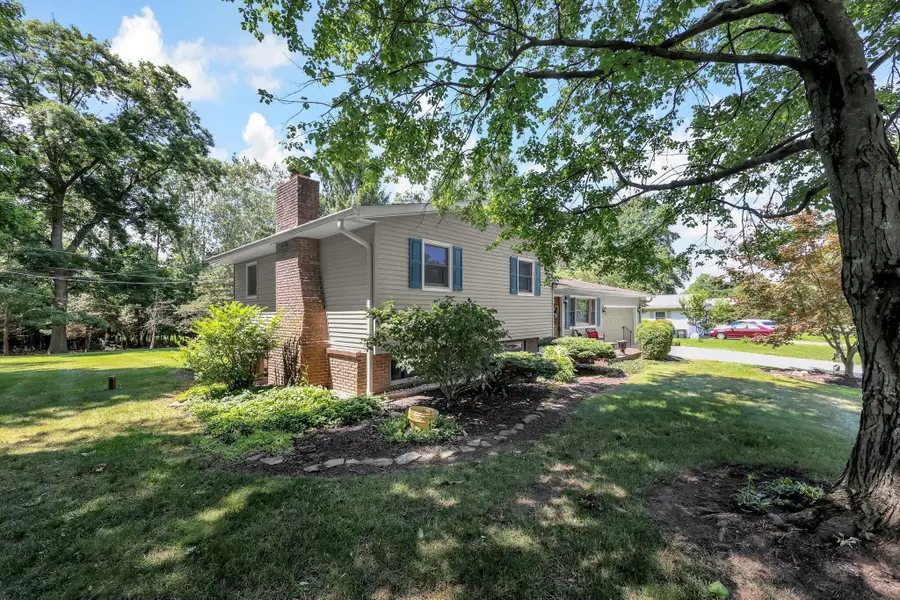 634 Knoll Drive, Granville, OH 43023 - #2