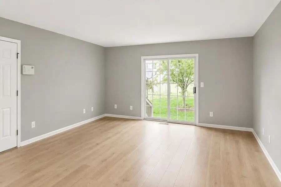 160 Macandrews Way, Blacklick, OH 43004 - #3