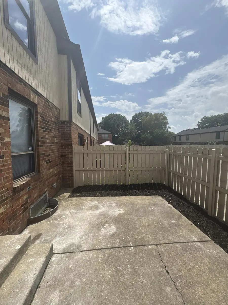 1599 Mcnaughten Road, Columbus, OH 43232 - #2