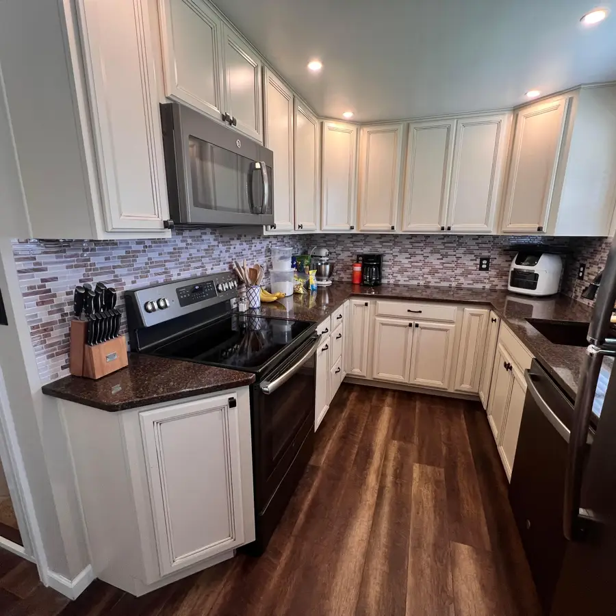 4253 Nevada Road, Springfield, OH 45503 - #2