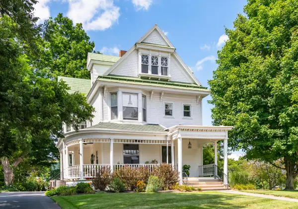 4 High Street, Mechanicsburg, OH 43044