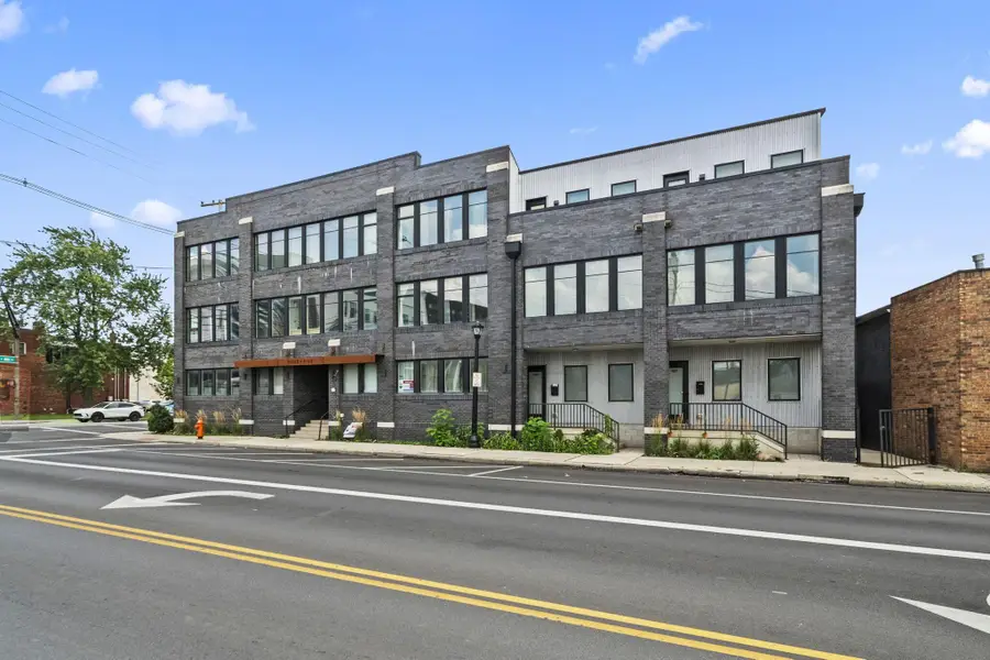 207 E 5th Avenue, Columbus, OH 43201 - #3