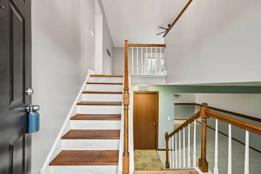 5383 Thornburg Court, Columbus, OH 43230 - #2