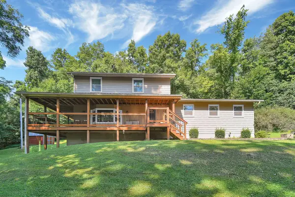 3199 Hazelton Etna Road, Alexandria, OH 43001