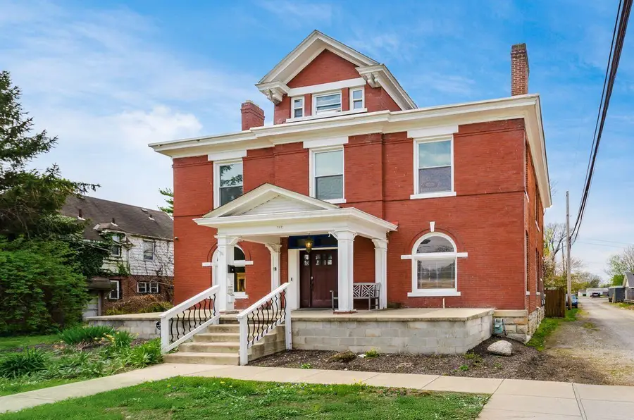 797 N Nelson Road, Columbus, OH 43219 - #3