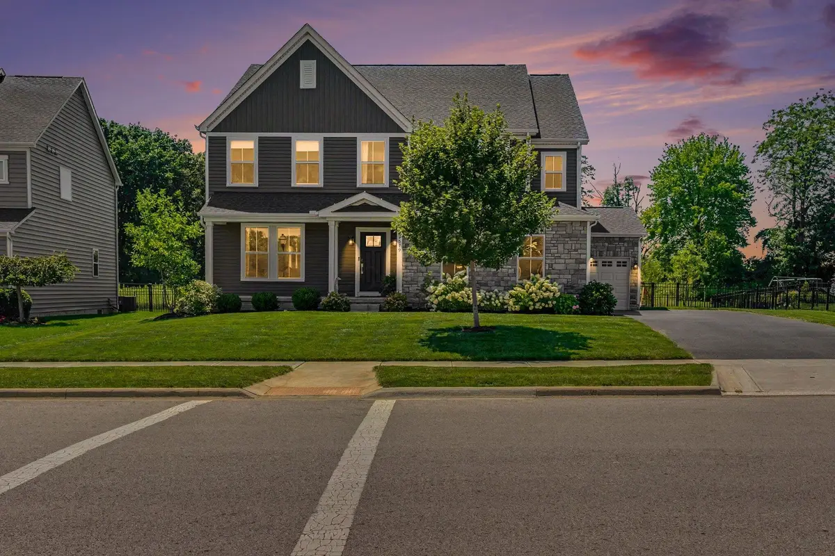 5579 Scotch Woods Drive, Grove City, OH 43123 - #1