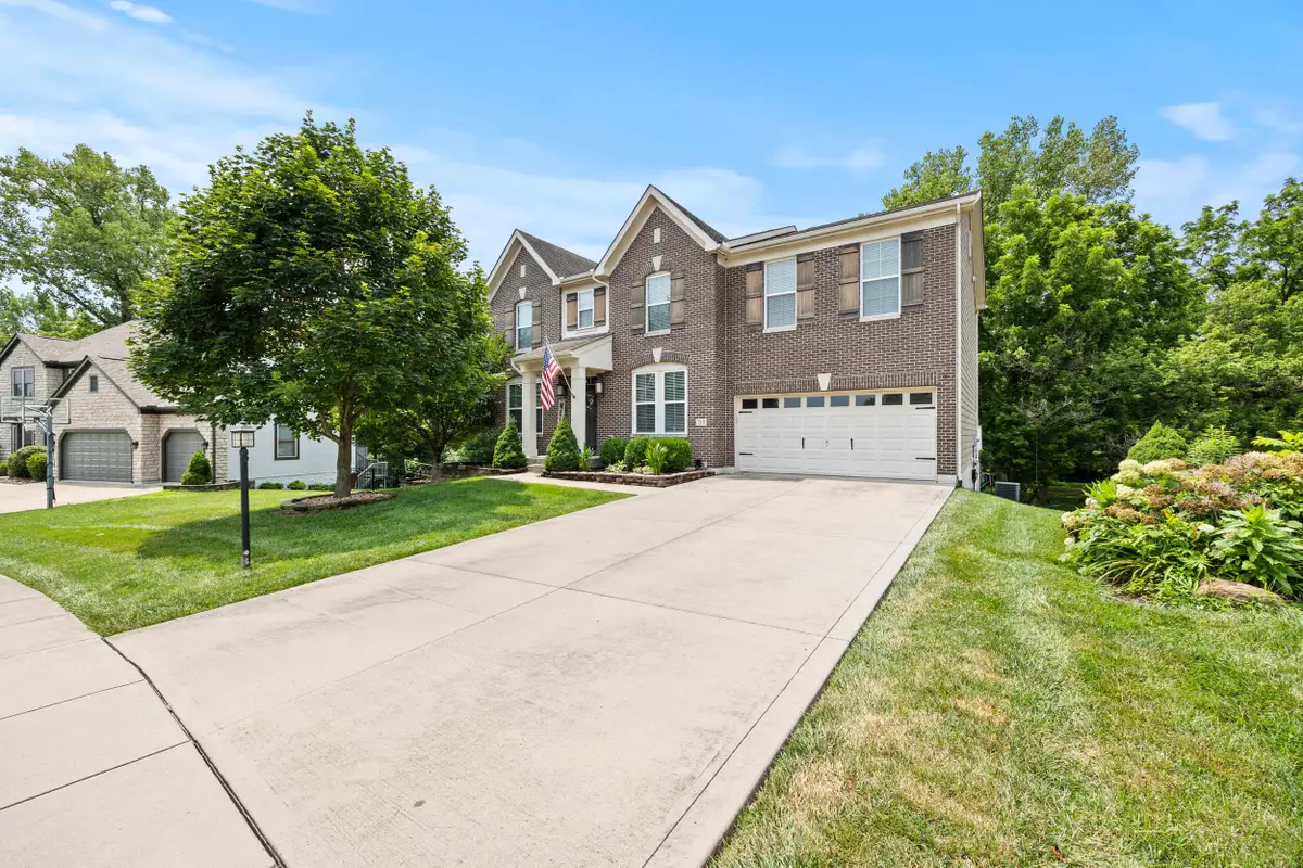 210 Blue Jacket Circle, Pickerington, OH 43147 - #1