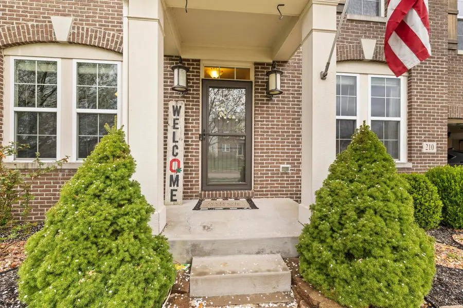 210 Blue Jacket Circle, Pickerington, OH 43147 - #3