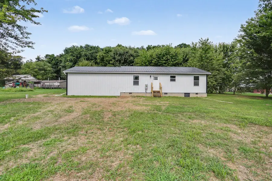 2534 Geneva School Road Se, Bremen, OH 43107 - #3