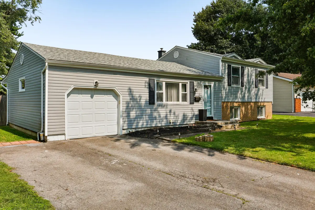 866 Hunt Valley Drive, Reynoldsburg, OH 43068 - #1