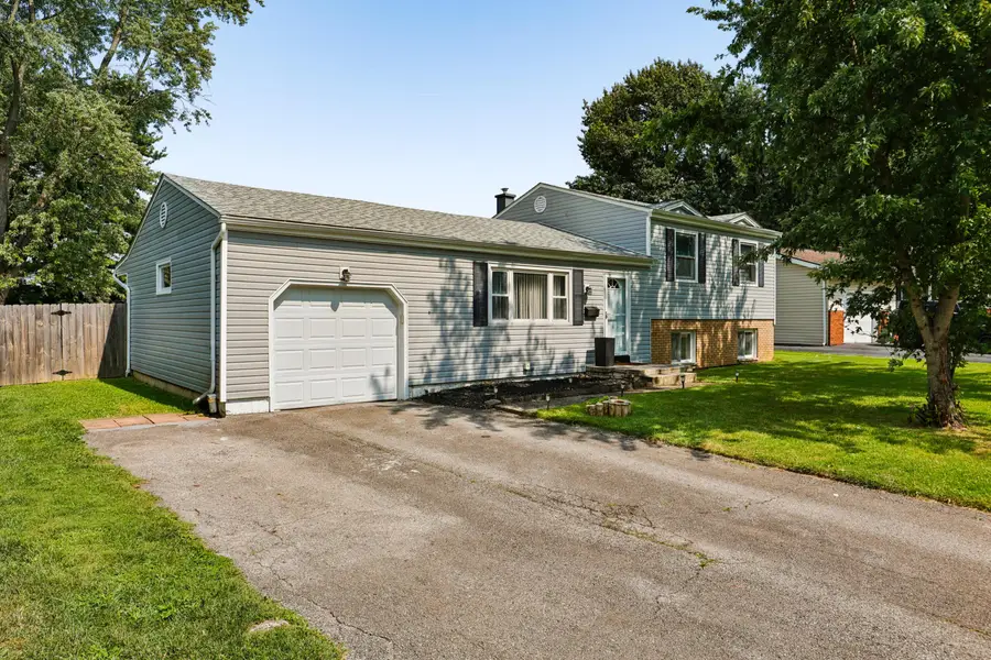 866 Hunt Valley Drive, Reynoldsburg, OH 43068 - #2