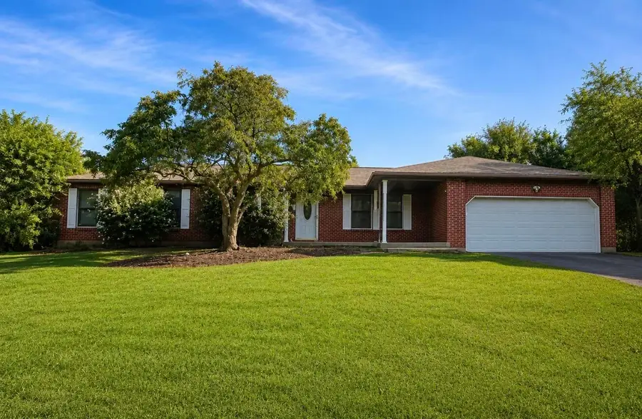 7094 Fayette Drive, West Jefferson, OH 43162 - #2