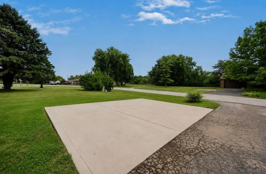 7094 Fayette Drive, West Jefferson, OH 43162 - #3