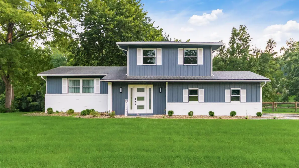 6641 Kennington Square S, Pickerington, OH 43147 - #1