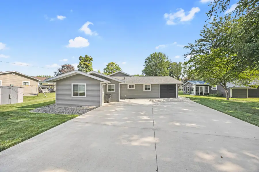 9024 Walnut Street, Huntsville, OH 43324 - #2