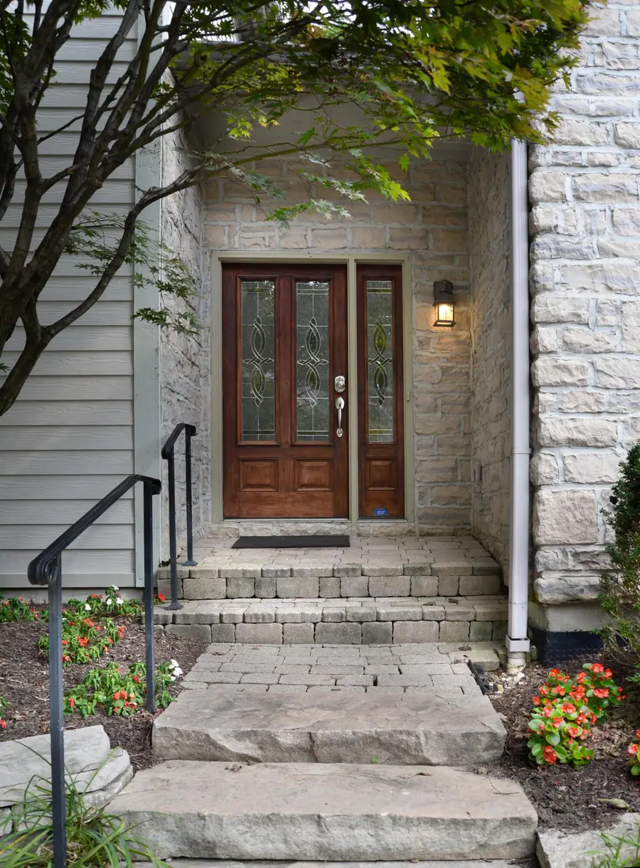 3166 Melbury Drive, Columbus, OH 43221 - #2