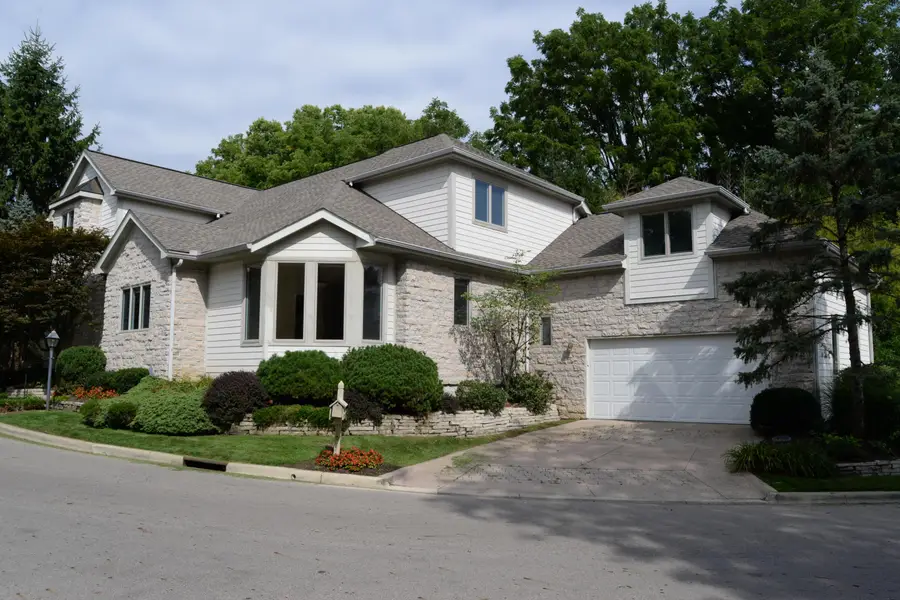 3166 Melbury Drive, Columbus, OH 43221 - #3