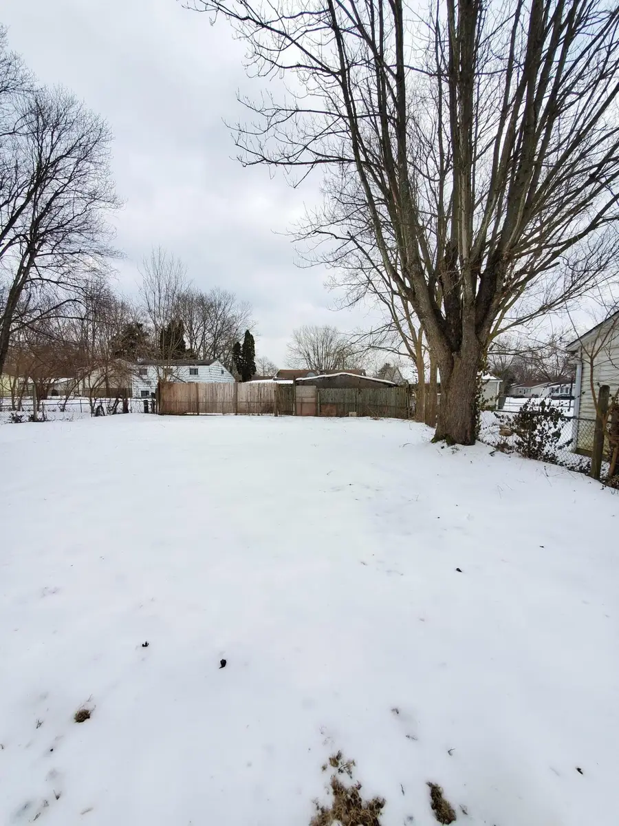2390 Carlford Street, Columbus, OH 43232 - #2