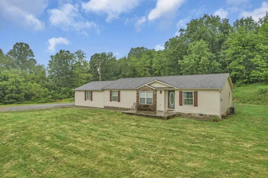 14090 Glenwood Road, Cumberland, OH 43732 - #3