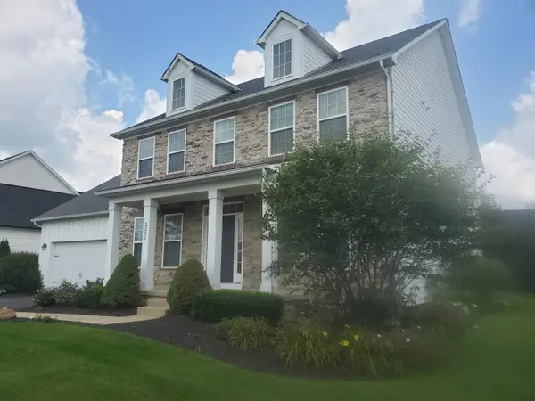 2261 Woodstock Avenue, Lewis Center, OH 43035