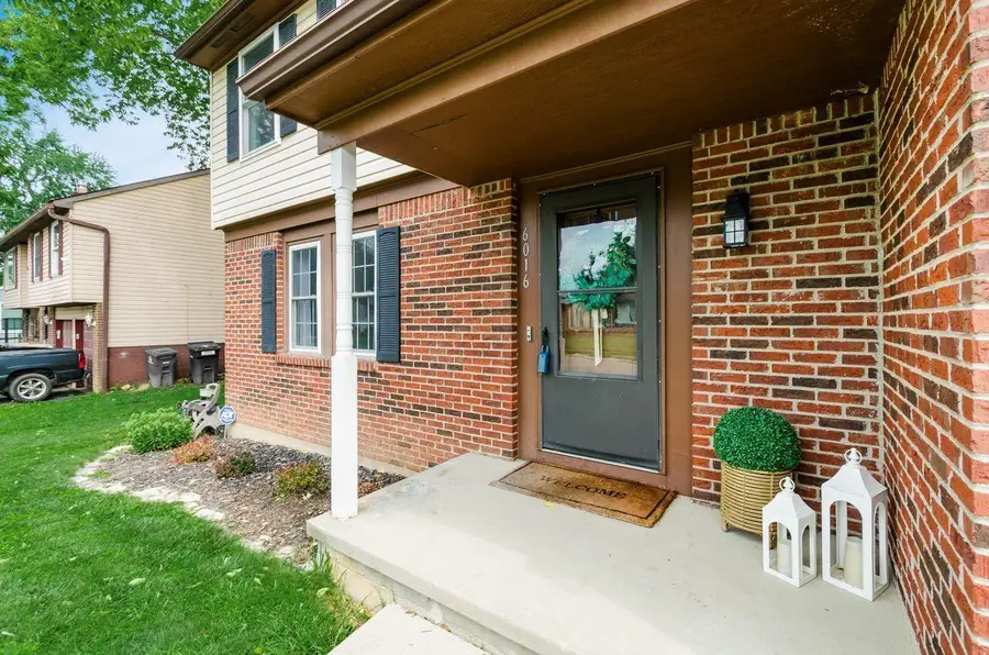 6016 Winterberry Drive, Galloway, OH 43119 - #3