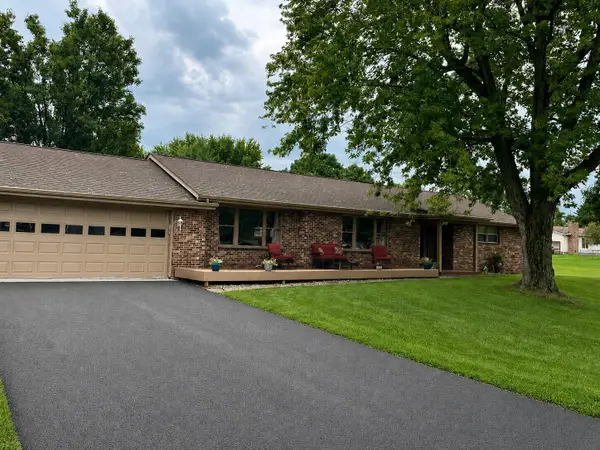 2475 Cherokee Drive, London, OH 43140