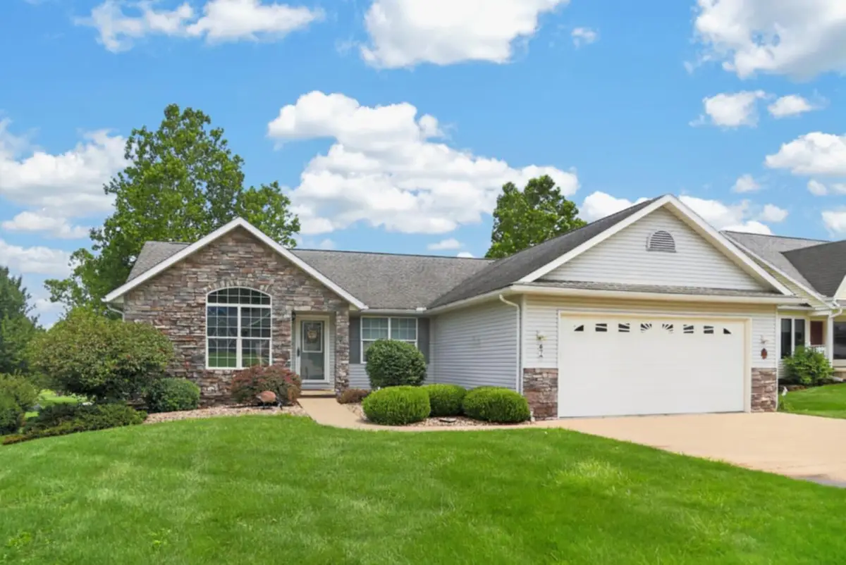 870 Fairway Drive, Howard, OH 43028 - #1