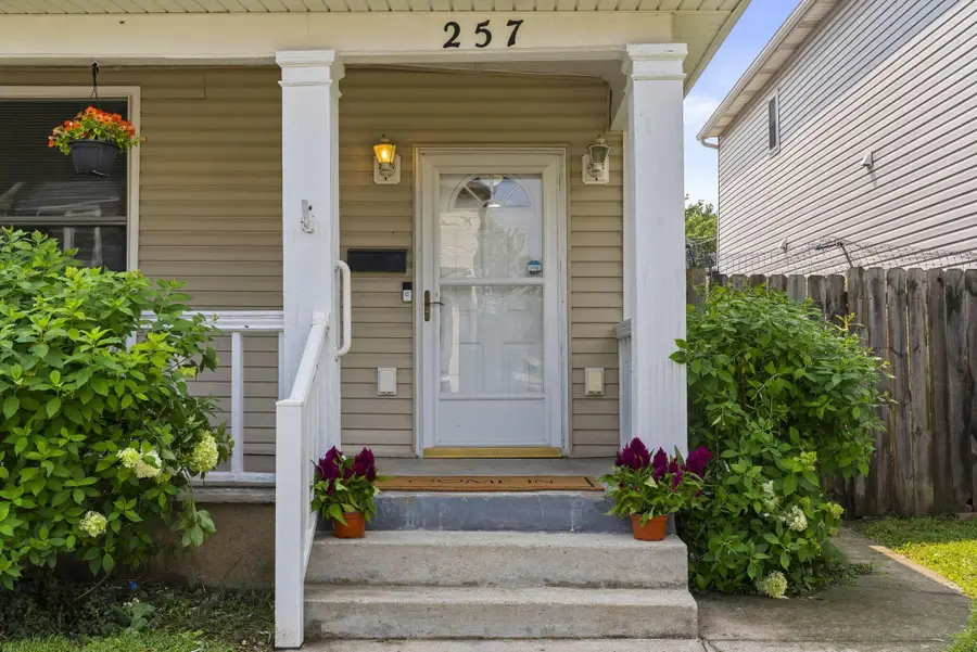 257 Hawkes Avenue, Columbus, OH 43223 - #3