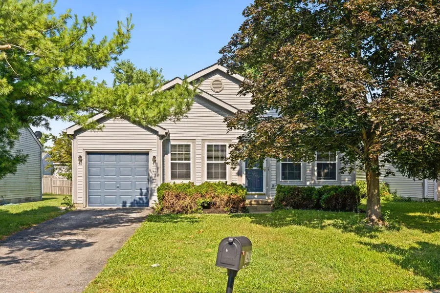 1439 Pinehurst Court, Columbus, OH 43223 - #2