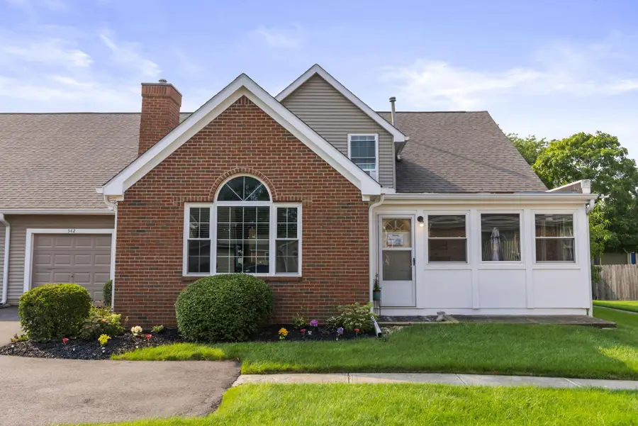 542 Brickstone Drive, Delaware, OH 43015 - #2