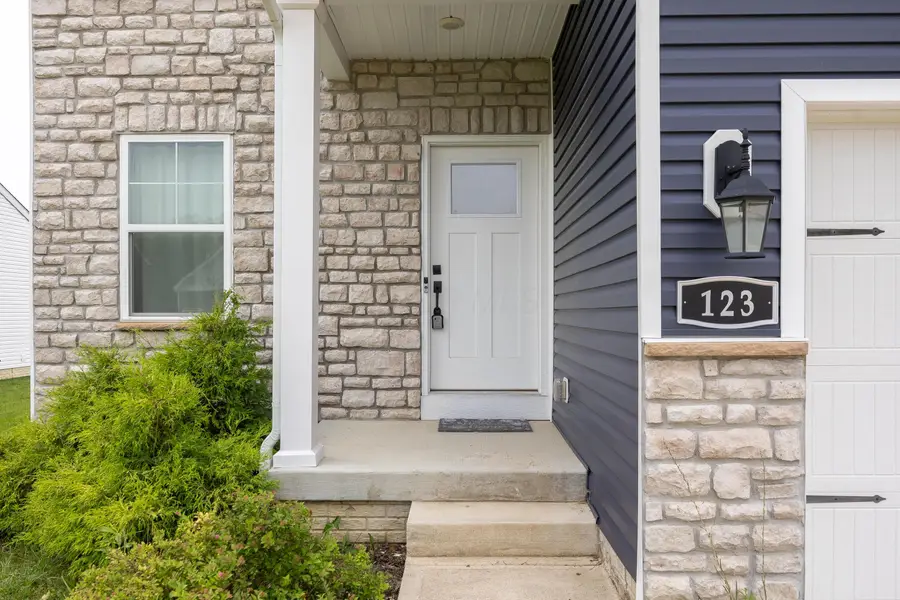 123 Beaman Gates Drive Sw, Granville, OH 43023 - #2