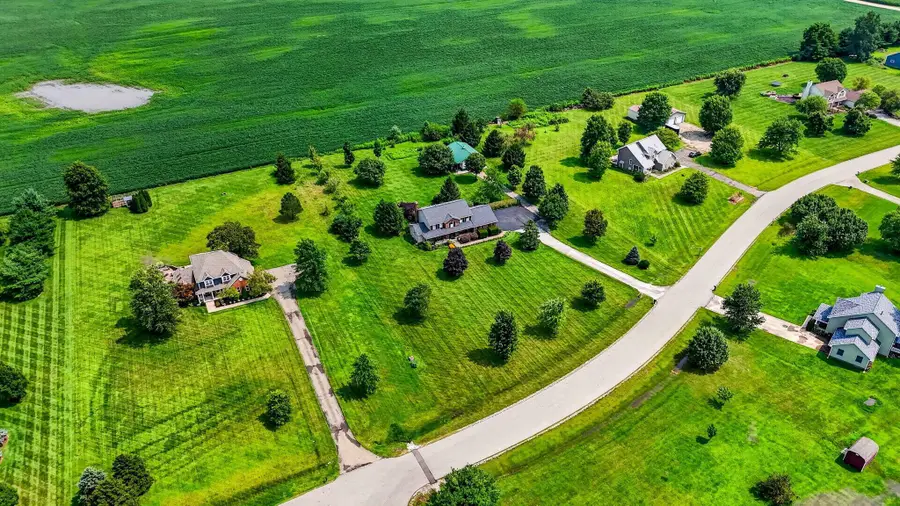 1210 Chester Way Nw, Canal Winchester, OH 43110 - #3