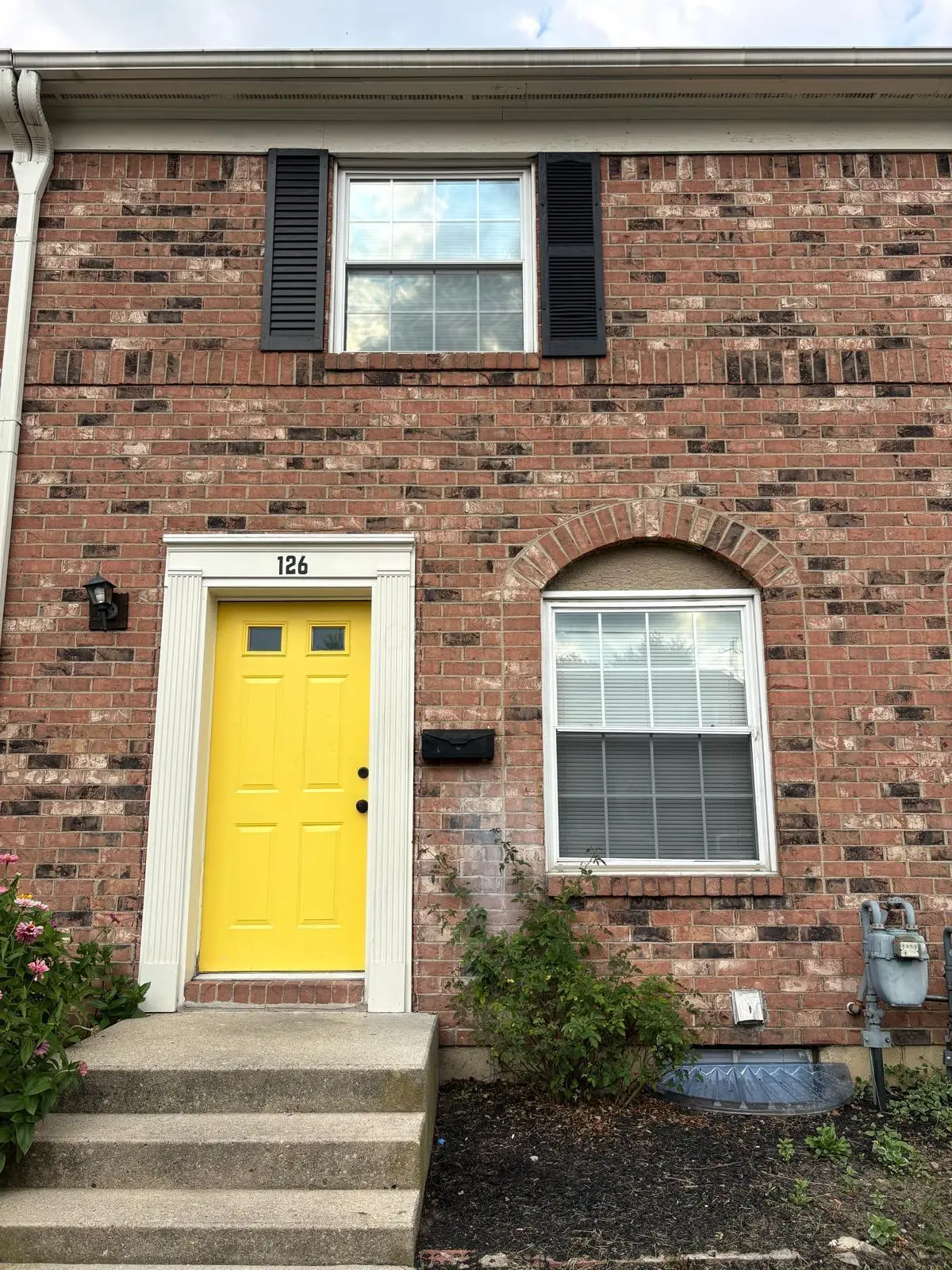 126 Tarryton Court E, Columbus, OH 43228 - #1