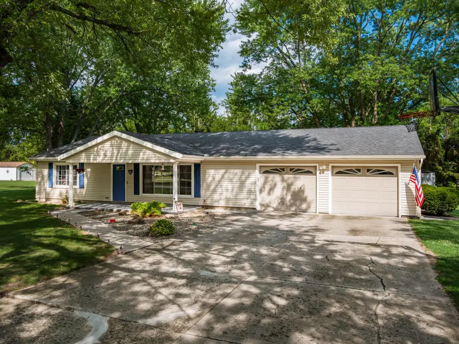 1004 Adare Road, Marion, OH 43302 - #3