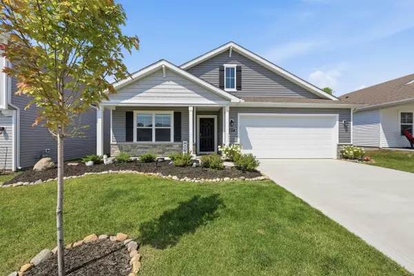 1017 Sherwood Loop, Bellefontaine, OH 43311