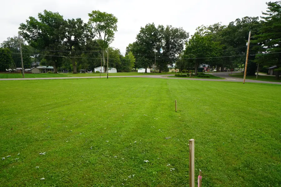 1102 W Lakeshore Se, Hebron, OH 43025 - #2