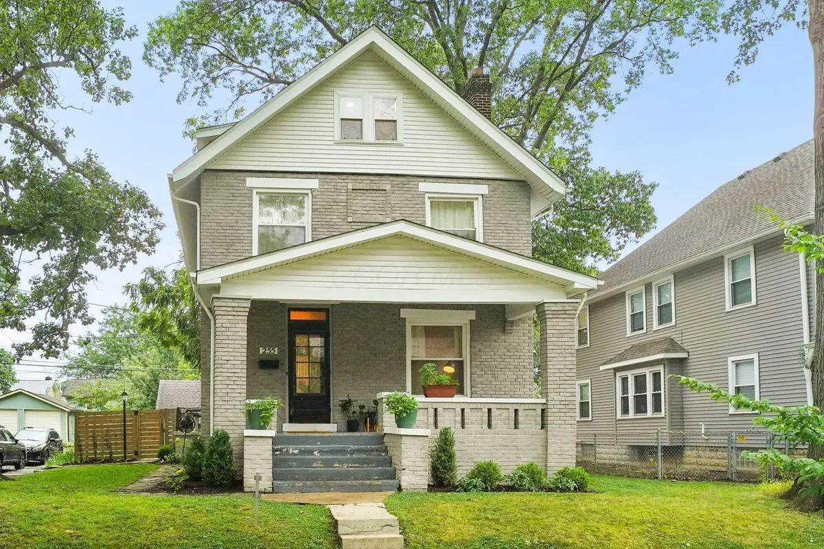 255 E Kelso Road, Columbus, OH 43202 - #1